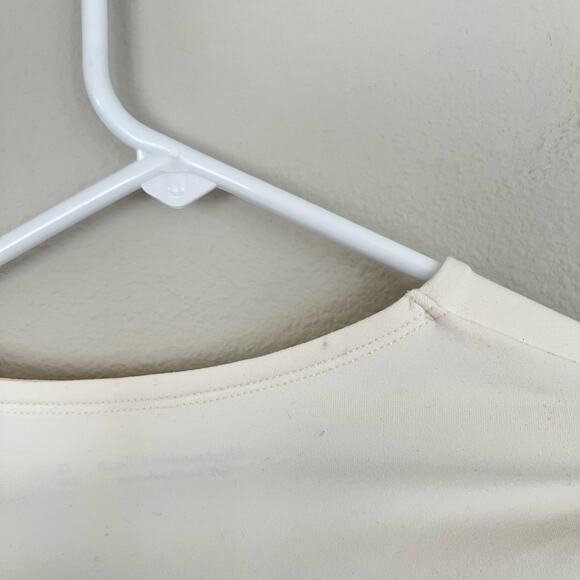 NWT Abercrombie & Fitch Cream Soft Collection Long Sleeve V-Neck Bodysuit (XS) - Picture 7 of 7